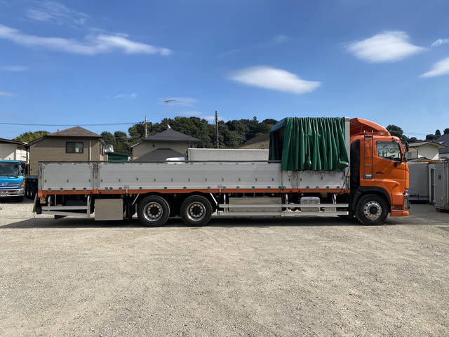 日野プロフィア幌車大型（10t）[写真12]