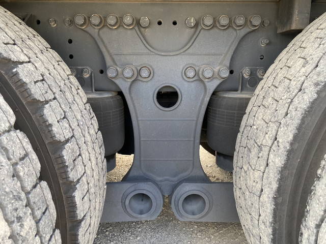 日野プロフィア幌車大型（10t）[写真15]