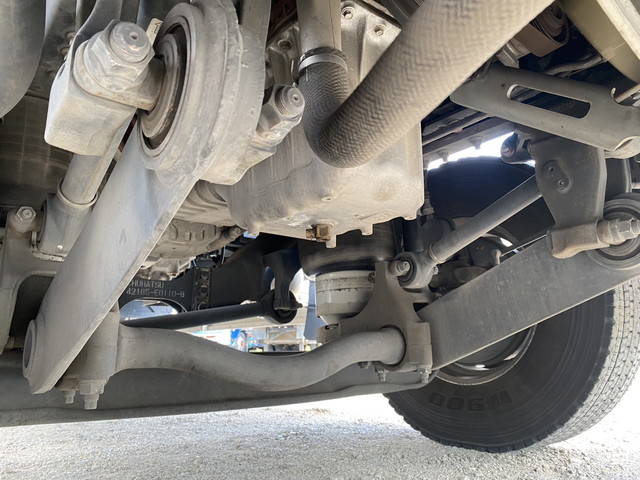 日野プロフィア幌車大型（10t）[写真19]