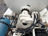 三菱ふそうスーパーグレートミキサー車（コンクリートミキサー）大型（10t）[写真10]