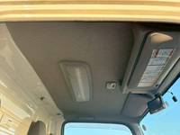 いすゞエルフアルミバン小型（2t・3t）[写真23]