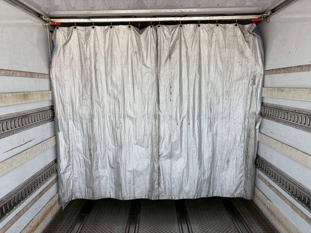 日野レンジャー冷凍車（冷蔵車）増トン（6t・8t）[写真10]