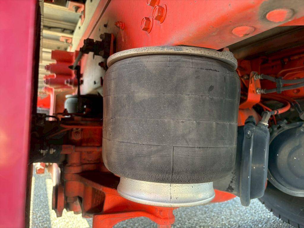 日野レンジャー冷凍車（冷蔵車）増トン（6t・8t）[写真15]