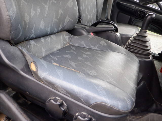 日野レンジャー深ダンプ（土砂禁ダンプ）中型（4t）[写真27]