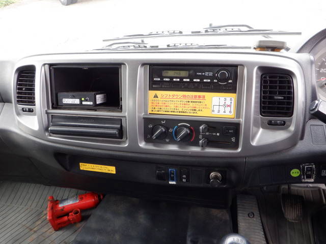 日野レンジャー深ダンプ（土砂禁ダンプ）中型（4t）[写真32]