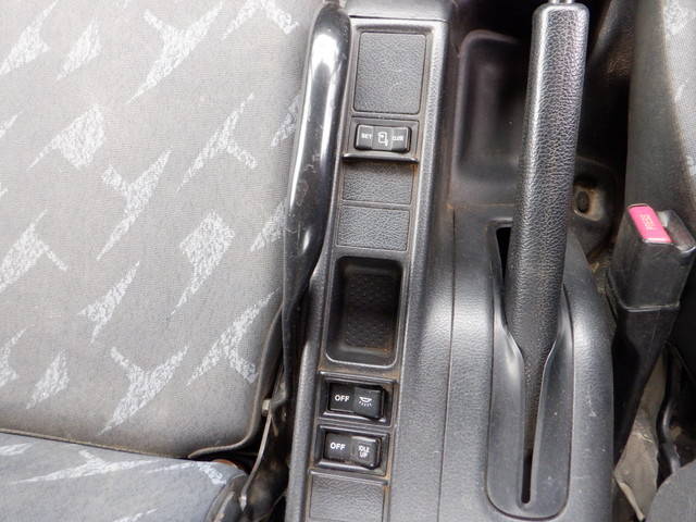 日野レンジャー深ダンプ（土砂禁ダンプ）中型（4t）[写真35]