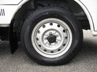 日産バネット平ボディ小型（2t・3t）[写真12]