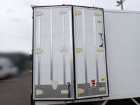 三菱ふそうキャンター冷凍車（冷蔵車）小型（2t・3t）[写真16]