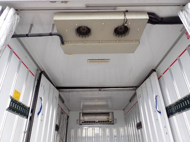 三菱ふそうキャンター冷凍車（冷蔵車）小型（2t・3t）[写真20]
