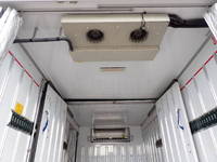 三菱ふそうキャンター冷凍車（冷蔵車）小型（2t・3t）[写真21]