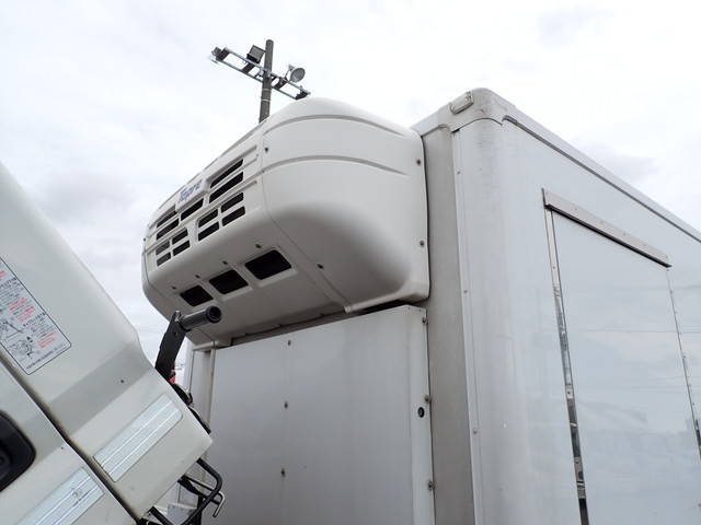 三菱ふそうキャンター冷凍車（冷蔵車）小型（2t・3t）[写真23]