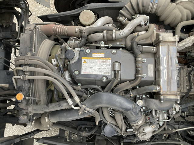 いすゞフォワード平ボディ増トン（6t・8t）[写真25]