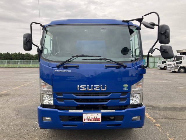 いすゞフォワード平ボディ増トン（6t・8t）[写真07]