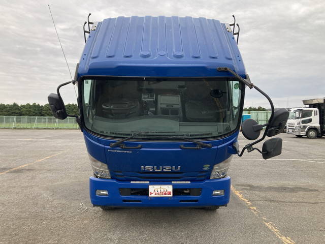 いすゞフォワード平ボディ増トン（6t・8t）[写真08]