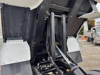 三菱ふそうキャンターダンプ小型（2t・3t）[写真21]