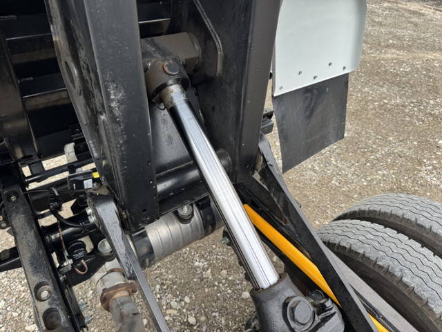 三菱ふそうキャンターダンプ小型（2t・3t）[写真21]