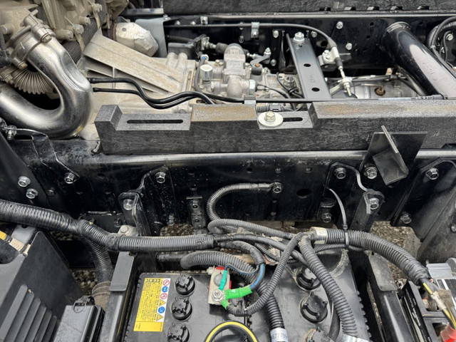 三菱ふそうキャンターダンプ小型（2t・3t）[写真25]