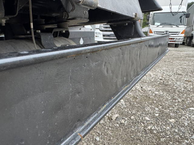 三菱ふそうキャンターダンプ小型（2t・3t）[写真30]