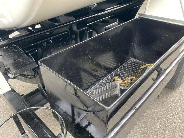 日野デュトロバキュームカー小型（2t・3t）[写真20]