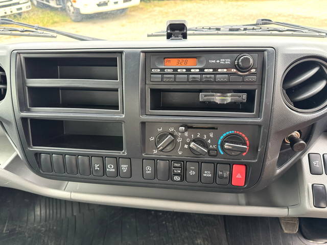 日野デュトロ高所作業車小型（2t・3t）[写真29]