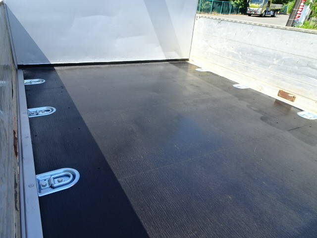 日野デュトロクレーン4段小型（2t・3t）[写真17]