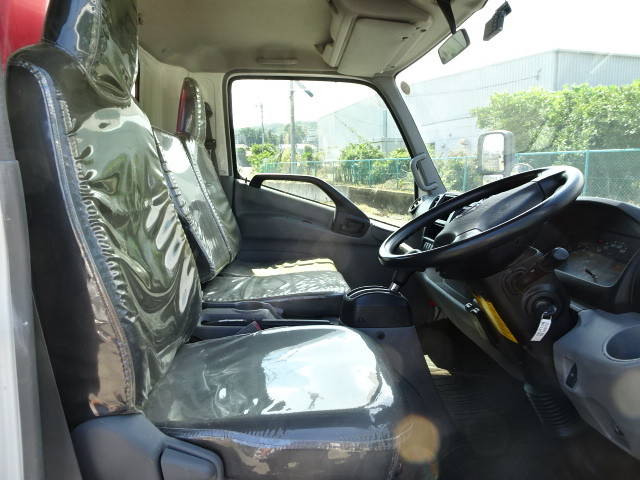 日野デュトロクレーン4段小型（2t・3t）[写真19]