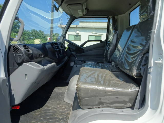 日野デュトロクレーン4段小型（2t・3t）[写真26]