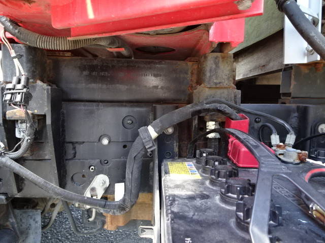 日野デュトロクレーン4段小型（2t・3t）[写真37]