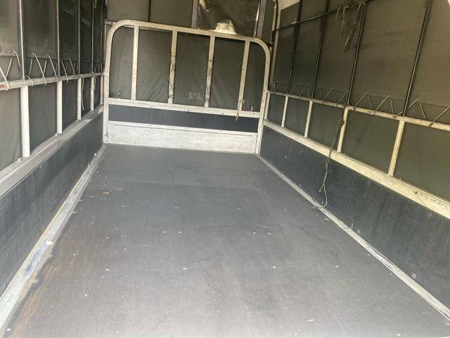 トヨタトヨエース幌車小型（2t・3t）[写真09]