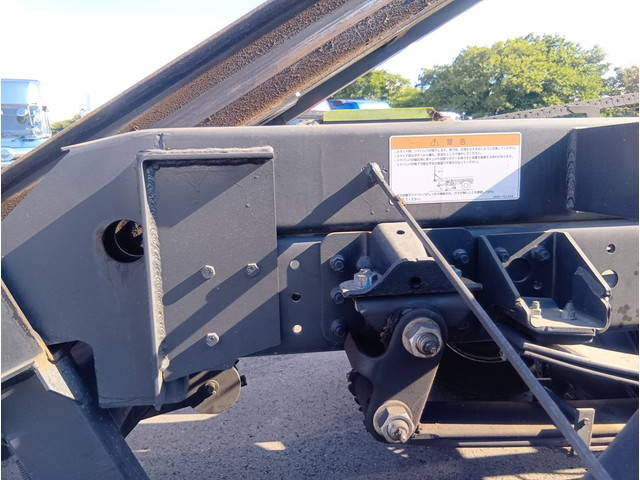 三菱ふそうキャンターセーフティローダー小型（2t・3t）[写真14]