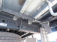 いすゞエルフアルミウイング小型（2t・3t）[写真11]