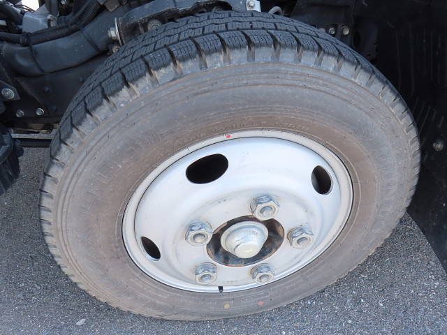 いすゞエルフアルミウイング小型（2t・3t）[写真13]