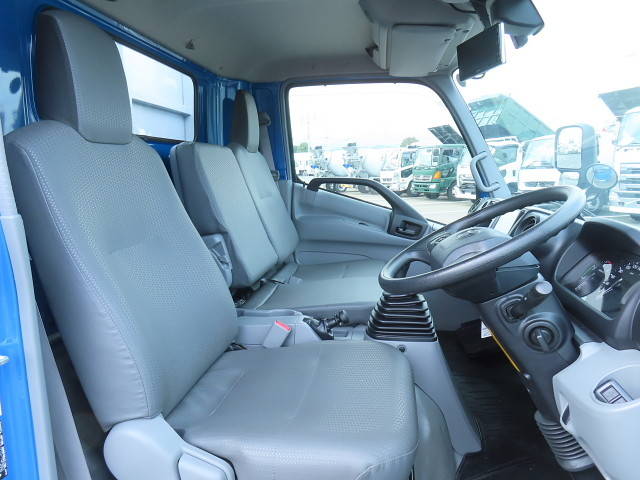 トヨタその他の車種アルミウイング小型（2t・3t）[写真18]