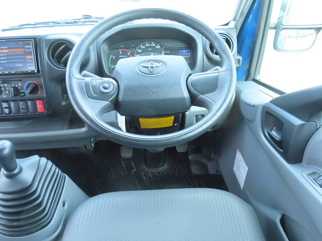 トヨタその他の車種アルミウイング小型（2t・3t）[写真20]