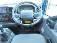 トヨタその他の車種アルミウイング小型（2t・3t）[写真21]