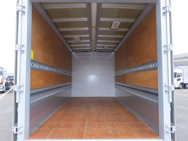 トヨタその他の車種アルミウイング小型（2t・3t）[写真26]