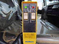 三菱ふそうファイターコンテナ専用車増トン（6t・8t）[写真24]