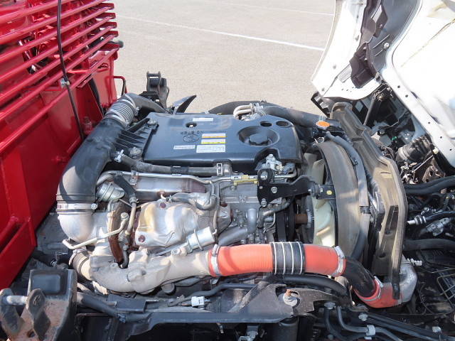 いすゞエルフクレーン3段小型（2t・3t）[写真14]