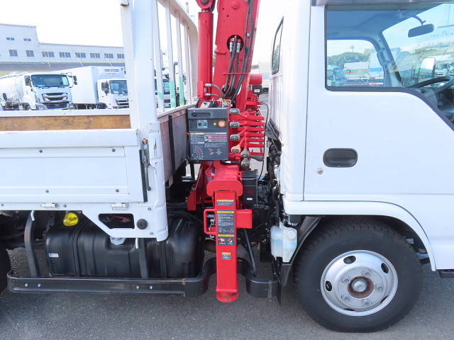 いすゞエルフクレーン3段小型（2t・3t）[写真30]