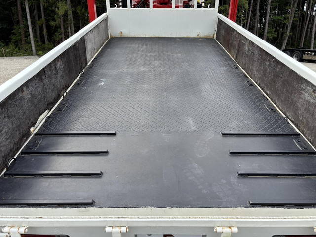 日野デュトロセルフクレーン4段小型（2t・3t）[写真10]