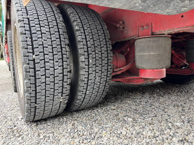 日野プロフィアセルフローダー大型（10t）[写真25]