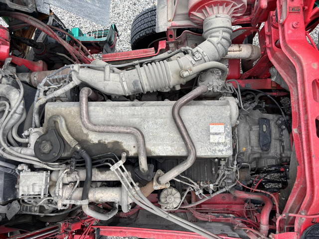 日野プロフィアセルフローダー大型（10t）[写真32]