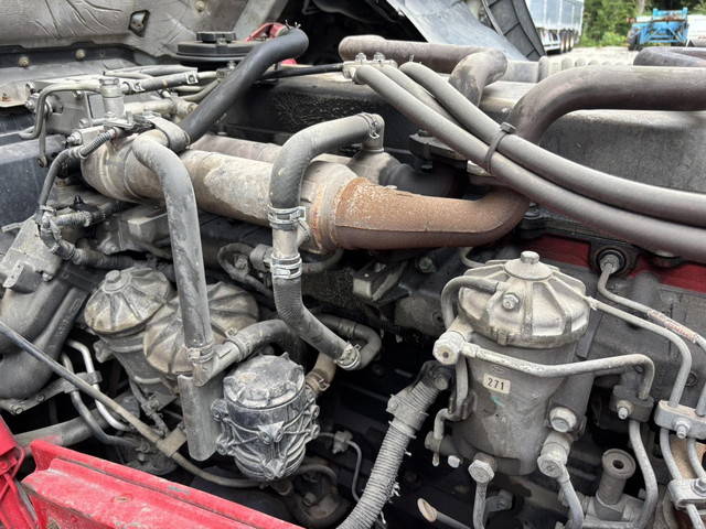 日野プロフィアセルフローダー大型（10t）[写真33]