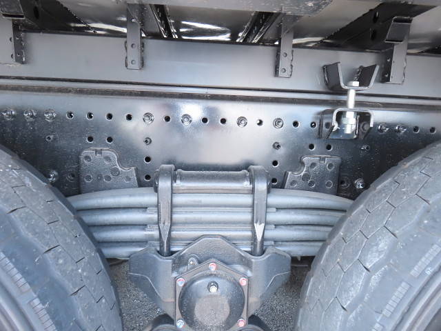 日野プロフィアアルミブロック大型（10t）[写真11]