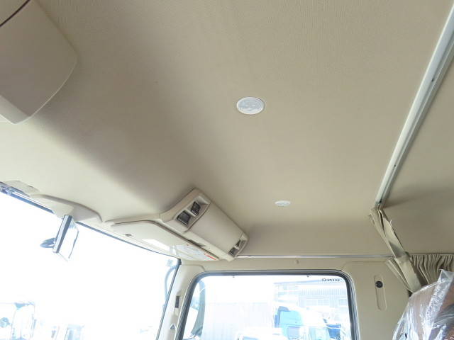 日野プロフィアアルミブロック大型（10t）[写真19]