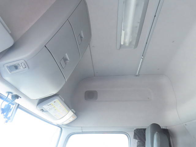 UDトラックスその他の車種アルミウイング大型（10t）[写真23]