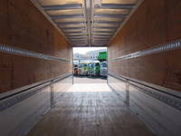 UDトラックスその他の車種アルミウイング大型（10t）[写真30]