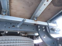 日野デュトロ平ボディ小型（2t・3t）[写真10]