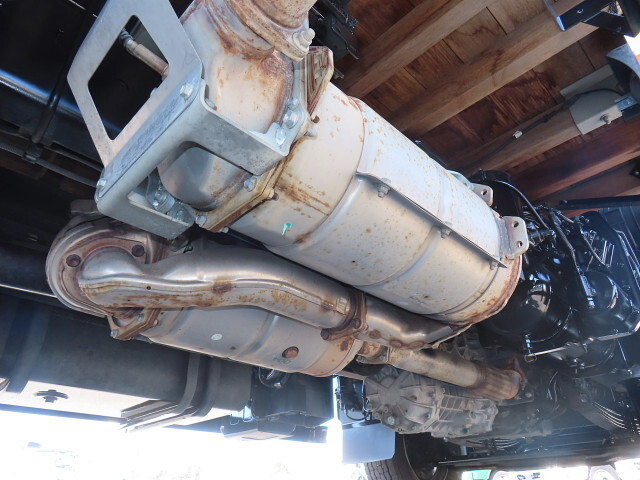 日野レンジャー平ボディ増トン（6t・8t）[写真12]