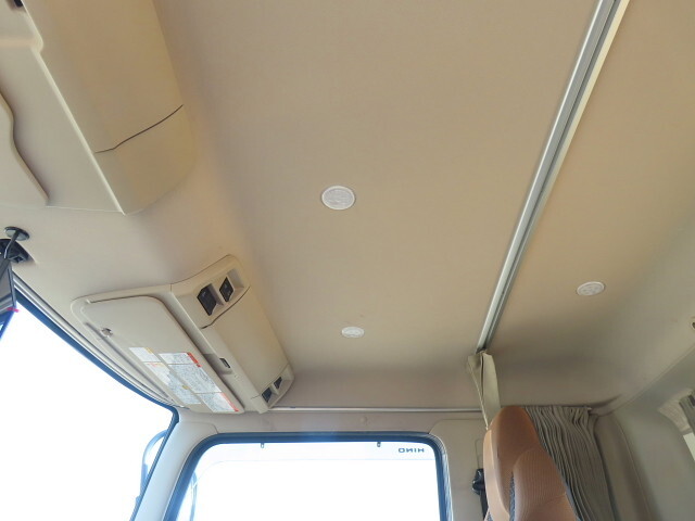 日野レンジャー平ボディ増トン（6t・8t）[写真23]